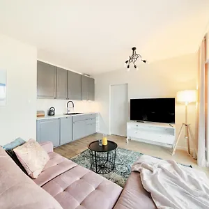 https://apartament-nadmotawski-sen.gdanskhotel.org